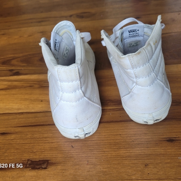 VANS - Picture 4 of 10